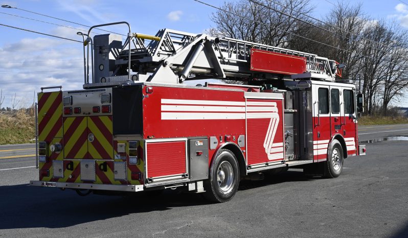 2013 HME 78′ Aerial Quint full
