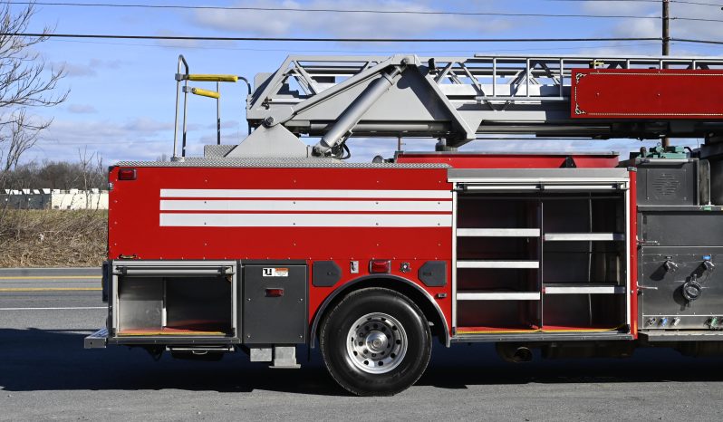 2013 HME 78′ Aerial Quint full