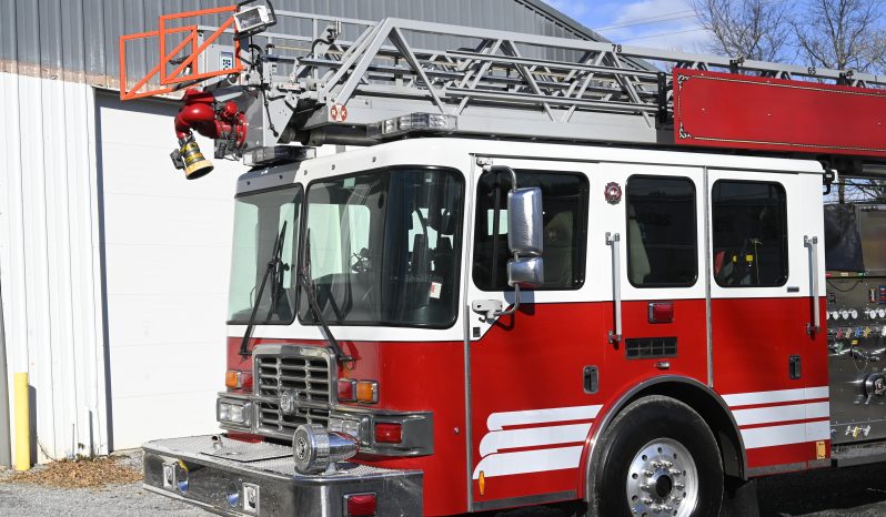 2013 HME 78′ Aerial Quint full