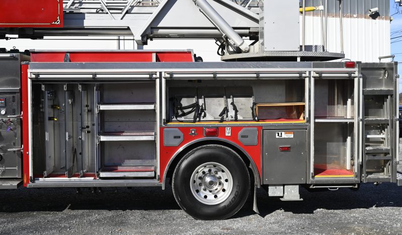 2013 HME 78′ Aerial Quint full