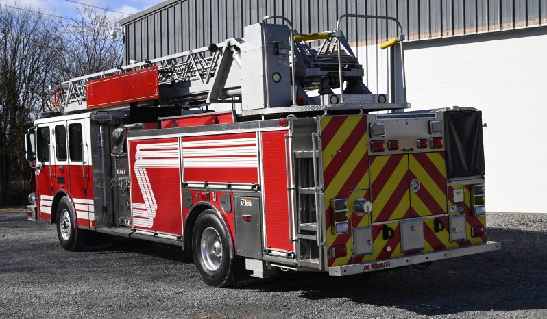 2013 HME 78′ Aerial Quint full