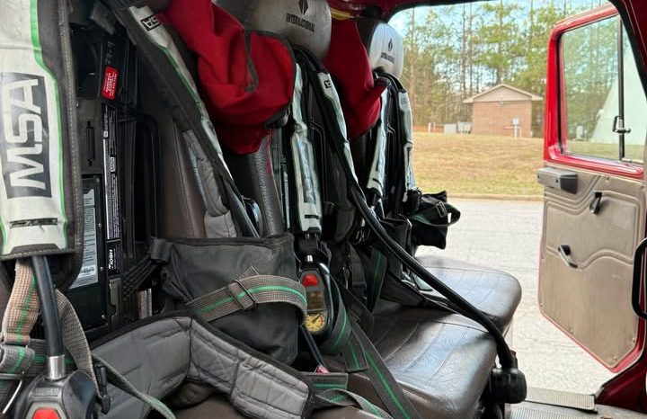 1997 International/Pierce 1250/1000 Rural pumper full