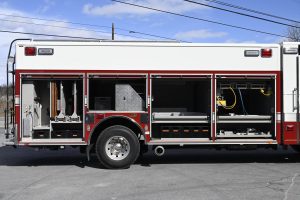 2014 Pierce Walk Around Rescue with Dual Light Towers