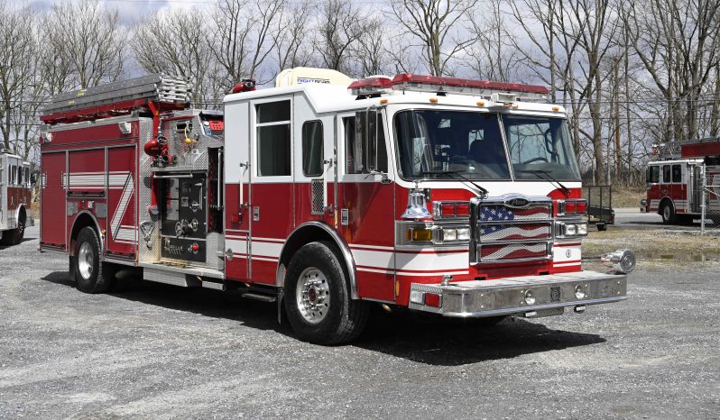SOLD SOLD SOLD 2007 Pierce 2000/500 Rescue Pumper with Light Tower full