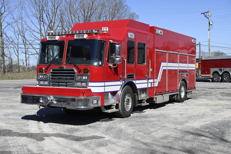 2012 1250/750 Rescue Pumper With Light Tower