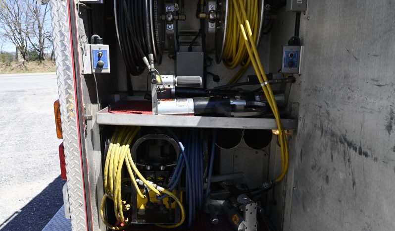 2002 International/KME 4×4 Attack Pumper 750/300 with Rescue tools full