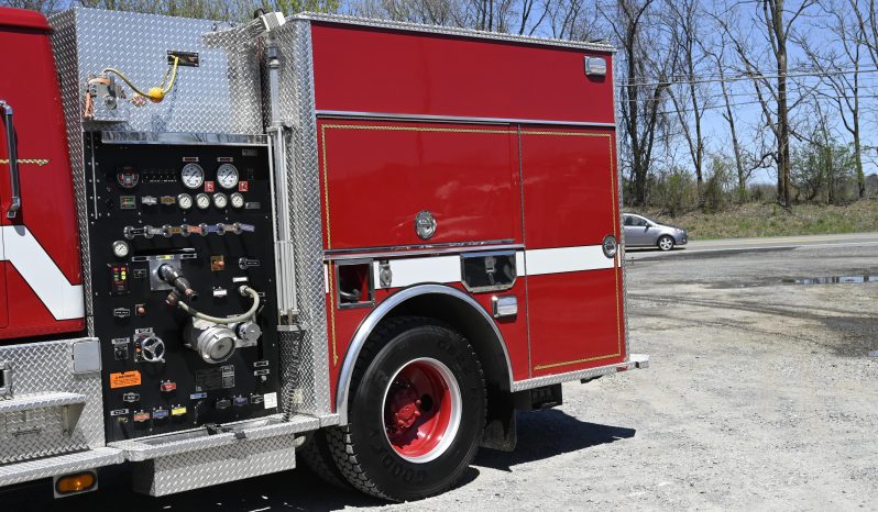 2002 International/KME 4×4 Attack Pumper 750/300 with Rescue tools full