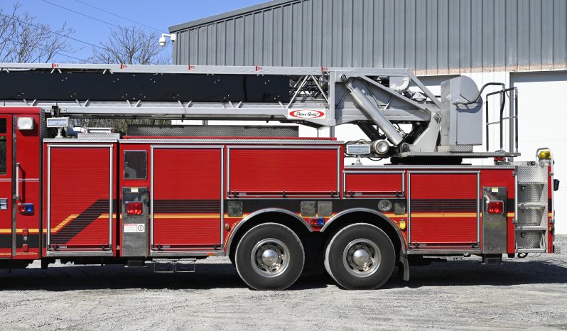 2004 Pierce 105′  Rear Mount Aerial full