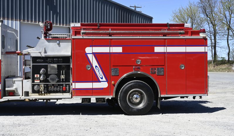 2000 Pierce 2000/1000 Rural Pumper full