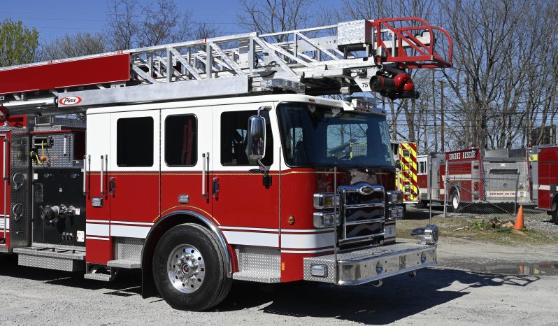 2018 Pierce 75′ Heavy Duty Aluminum Aerial Quint full