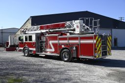 2018 Pierce 75′ Heavy Duty Aluminum Aerial Quint full