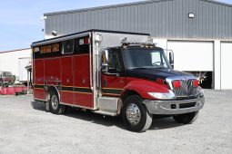 2003 International KME Walk in Rescue with Cascade full