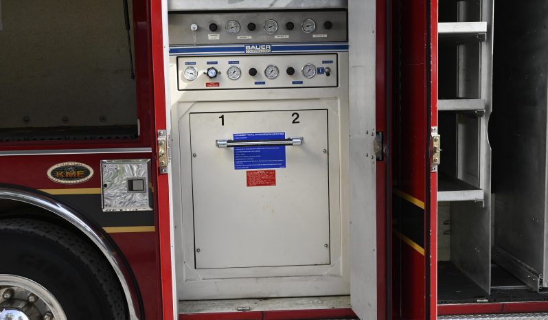 2003 International KME Walk in Rescue with Cascade full