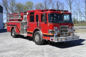2004 Pierce 1500/1000 Rural Pumper