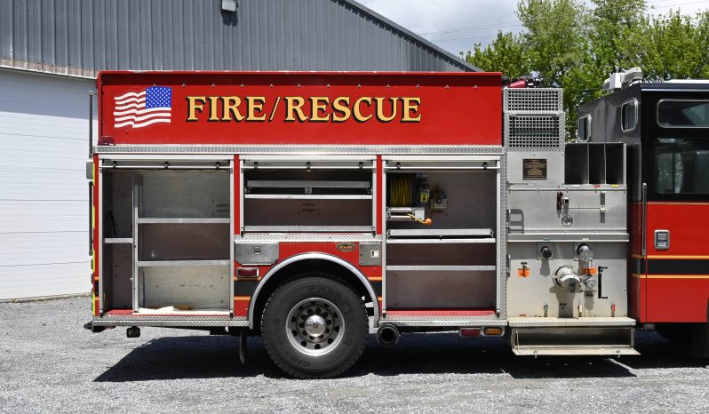 2004 KME 1750/1000 Rural Pumper with Light Tower full