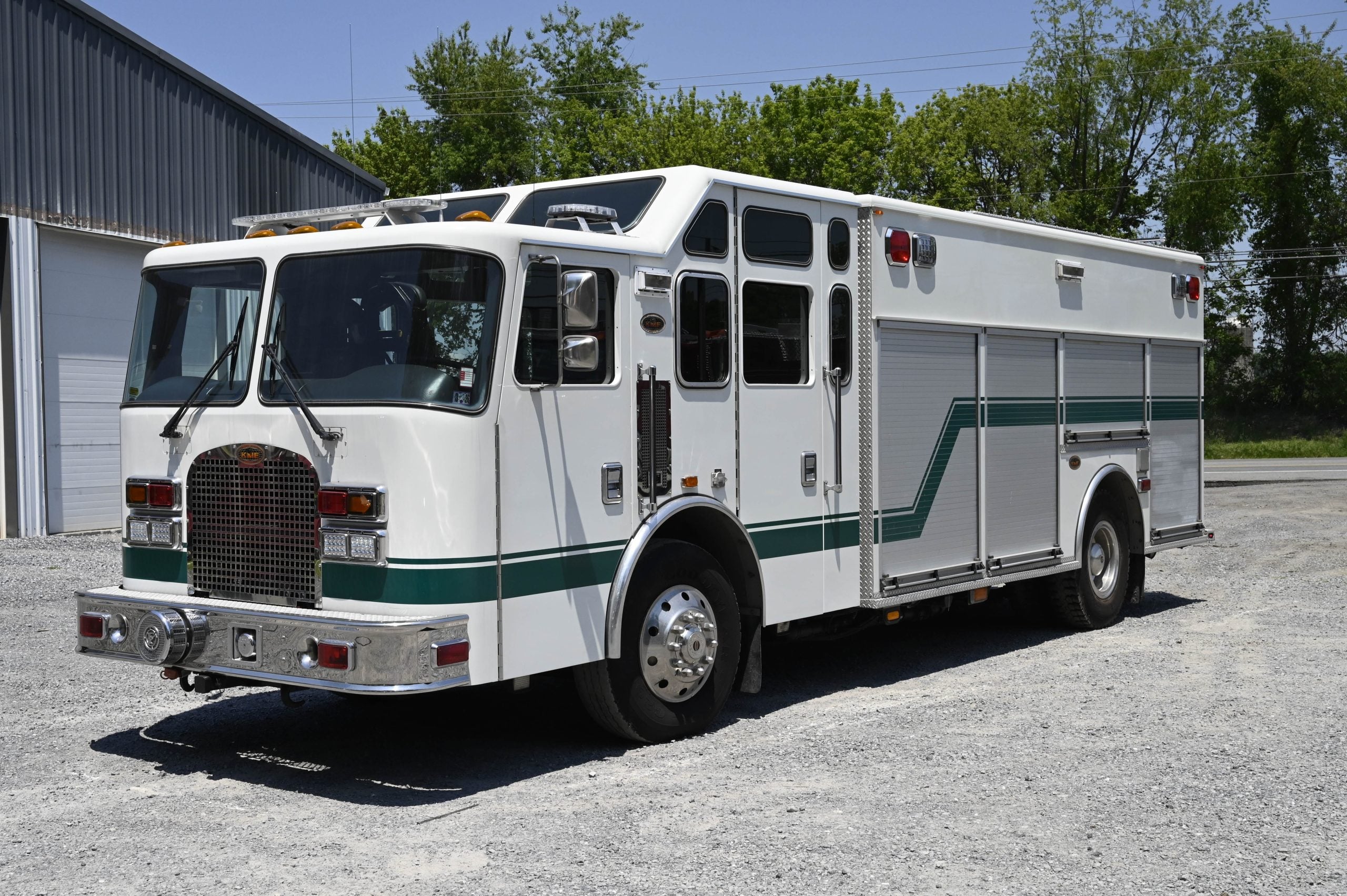 2004 KME Heavy Duty Walk Around Wet Rescue 250/250