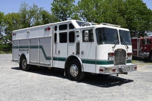 2004 KME Heavy Duty Walk Around Wet Rescue 250/250