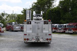 2000 Seagrave 75′ Aerial Quint “Meanstick”