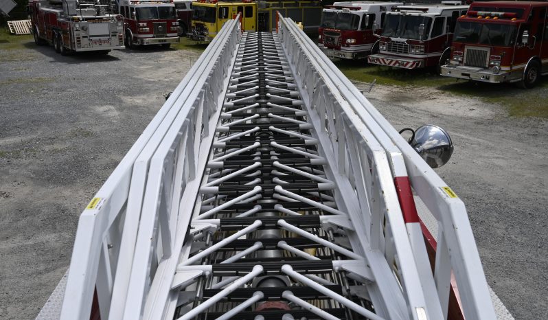 2000 Seagrave 75′ Aerial Quint “Meanstick” full