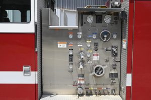 2000 Seagrave 75′ Aerial Quint “Meanstick”
