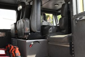 1999 Sutphen 70′ Midmount Platform Quint