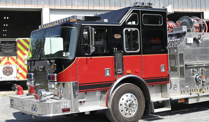 SOLD SOLD SOLD 2003 KME 1500/750 Rescue Pumper with Light Tower full