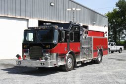 SOLD SOLD SOLD 2003 KME 1500/750 Rescue Pumper with Light Tower full