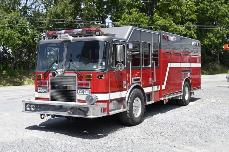 2011 1500/500 Rescue Pumper With Light Tower