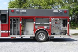 2011 KME 1500/500 Rescue Pumper With Light Tower full