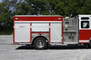 2010 E-One 1250/530 Rescue Pumper with Light tower and Rescue tools