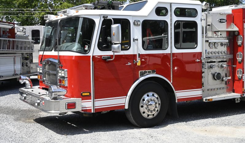 2010 E-One 1250/530 Rescue Pumper with Light tower and Rescue tools full