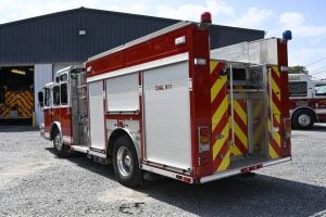 2010 E-One 1250/530 Rescue Pumper with Light tower and Rescue tools