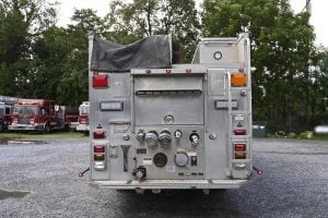 2004 Spartan 2000/1100 Rescue Pumper With Light Tower