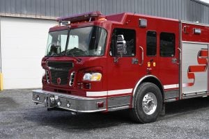 2004 Spartan 2000/1100 Rescue Pumper With Light Tower