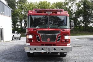 2004 Spartan 2000/1100 Rescue Pumper With Light Tower