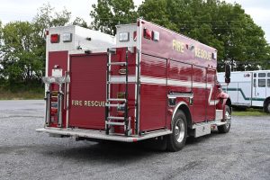 2010 International KME Rescue with Light Tower