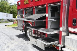 2010 International KME Rescue with Light Tower