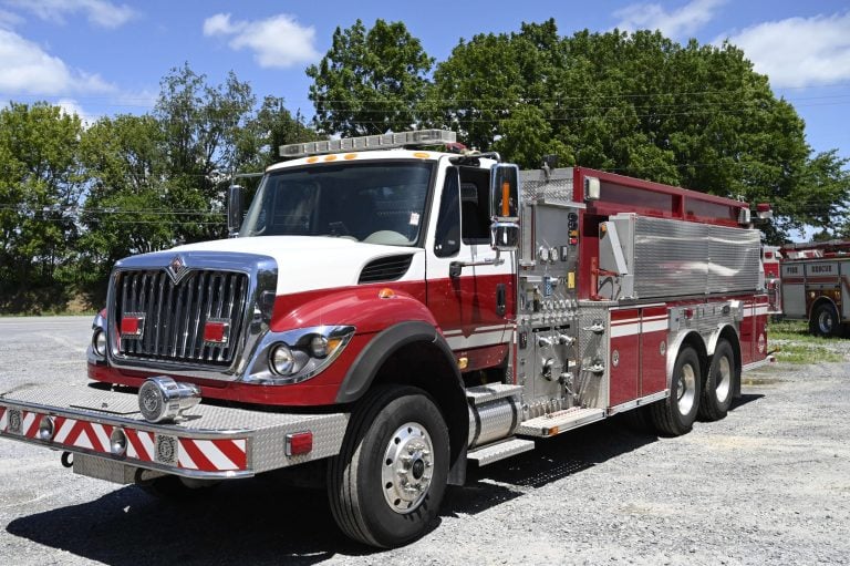 2008 E-One 2000/3000 Pumper Tanker
