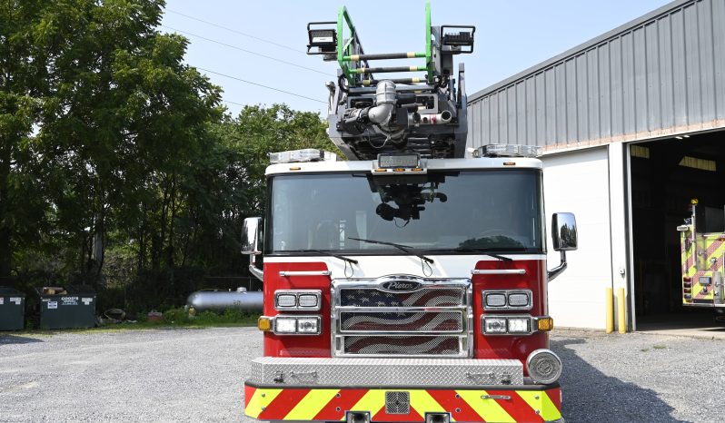 2018 Pierce Enforcer 107′ Aerial Quint full