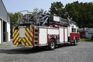 2018 Pierce Enforcer 107′ Aerial Quint