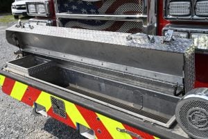 2018 Pierce Enforcer 107′ Aerial Quint