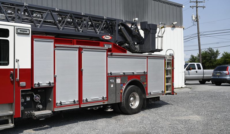 2018 Pierce Enforcer 107′ Aerial Quint full