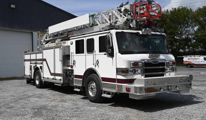 2009 Pierce 75′ Heavy Duty Aluminum Aerial Quint full