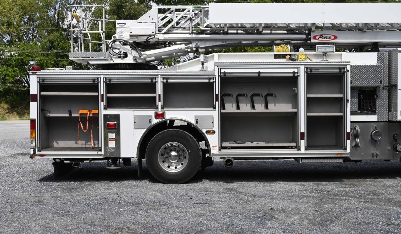 2009 Pierce 75′ Heavy Duty Aluminum Aerial Quint full