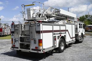 2009 Pierce 75′ Heavy Duty Aluminum Aerial Quint