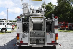 2009 Pierce 75′ Heavy Duty Aluminum Aerial Quint