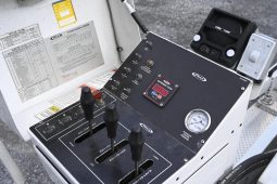 2009 Pierce 75′ Heavy Duty Aluminum Aerial Quint full