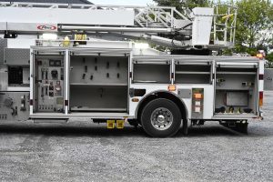 2009 Pierce 75′ Heavy Duty Aluminum Aerial Quint