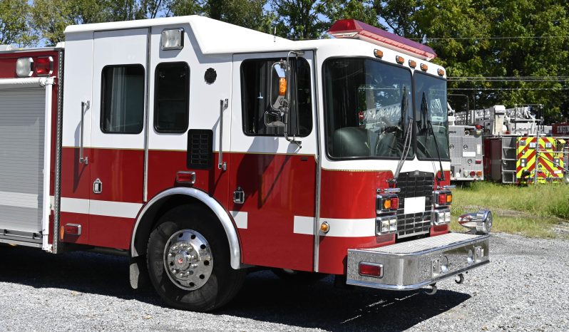 2002 HME Non Walk-In Heavy Rescue with Light Tower and Cascade System full