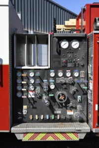 2004 Seagrave 1500/1000 Rescue pumper with light tower